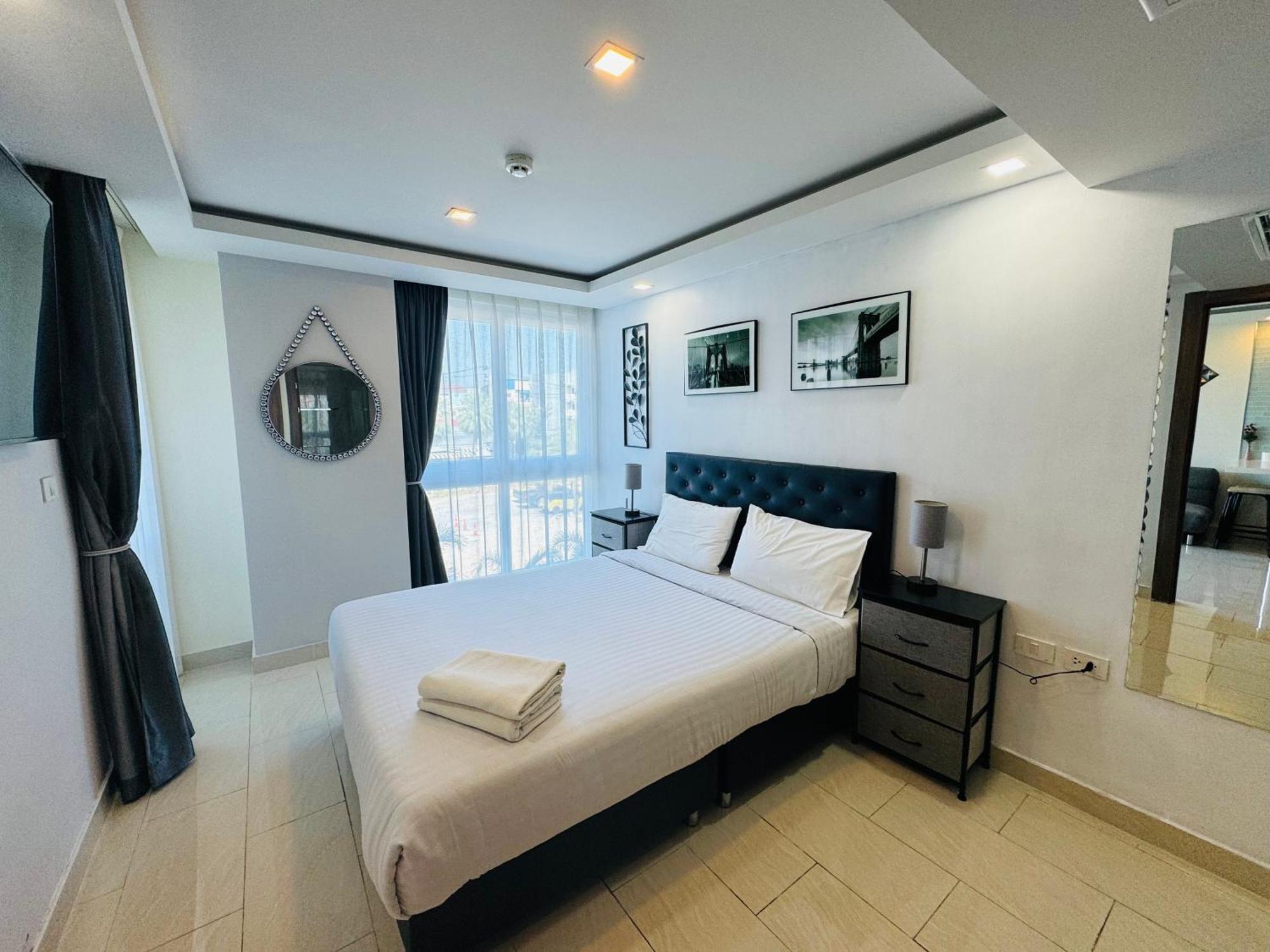 Grand Avenue Conde Pattaya Apartment Exterior photo